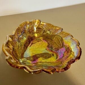 Vintage Carnival Glass Bowl
Electric IRIDESCENT
MARIGOLD Berries Triangle dish